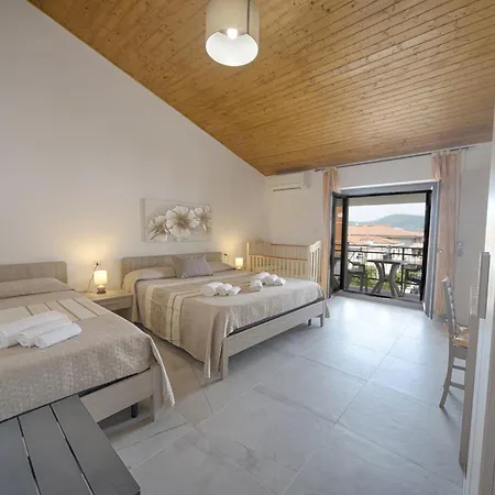 Casa Lucia 2 Гостьовий будинок