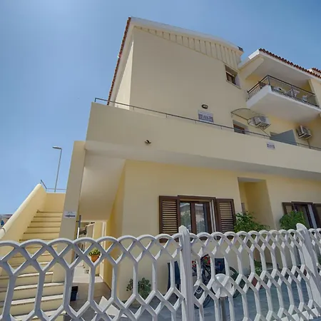Casa Lucia 2 Гостьовий будинок 3*